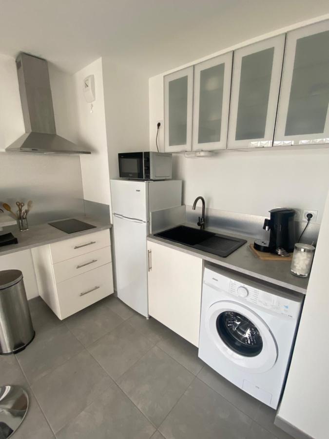 Appartement Type 2 Neuf +Grande Terrasse Le Lavandou Dış mekan fotoğraf