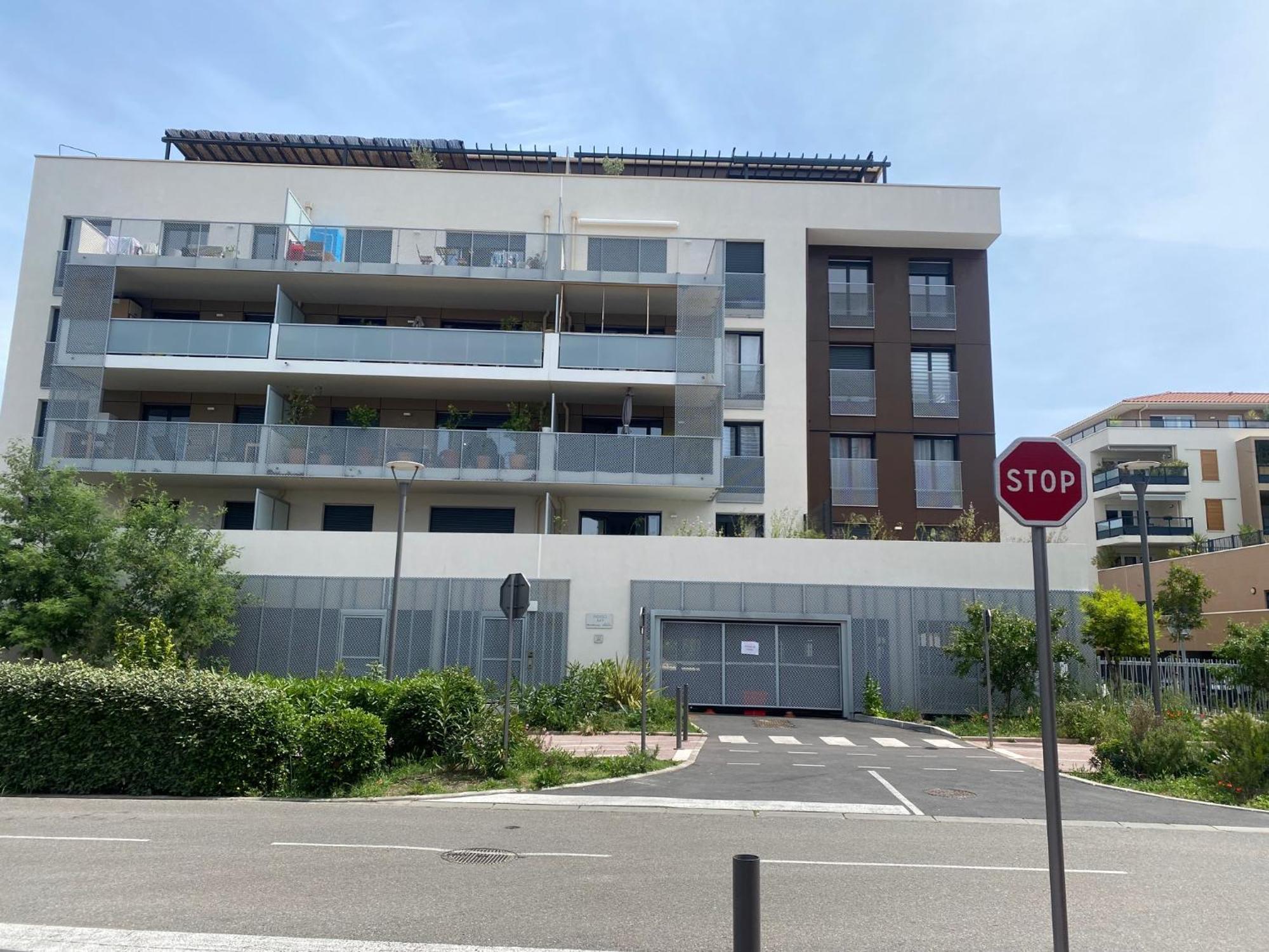 Appartement Type 2 Neuf +Grande Terrasse Le Lavandou Dış mekan fotoğraf